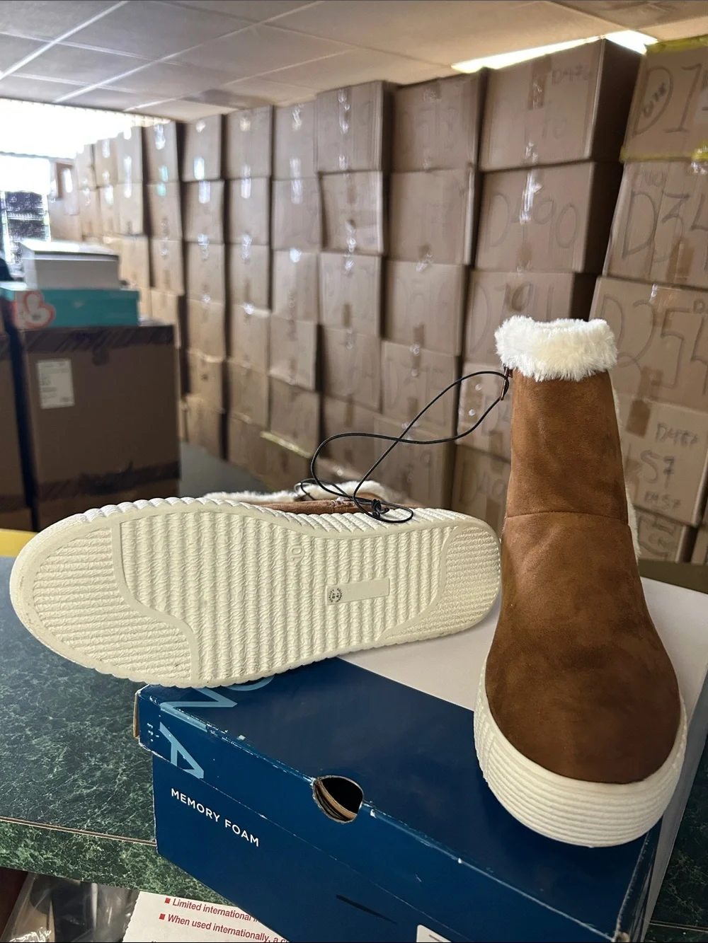 Arizona Jean Company Brown Faux Fur Winter Boots